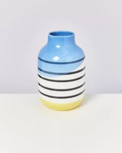 Hot Nuno Vase L Schwarz-Weis Gestreift Mit Blau Vasen